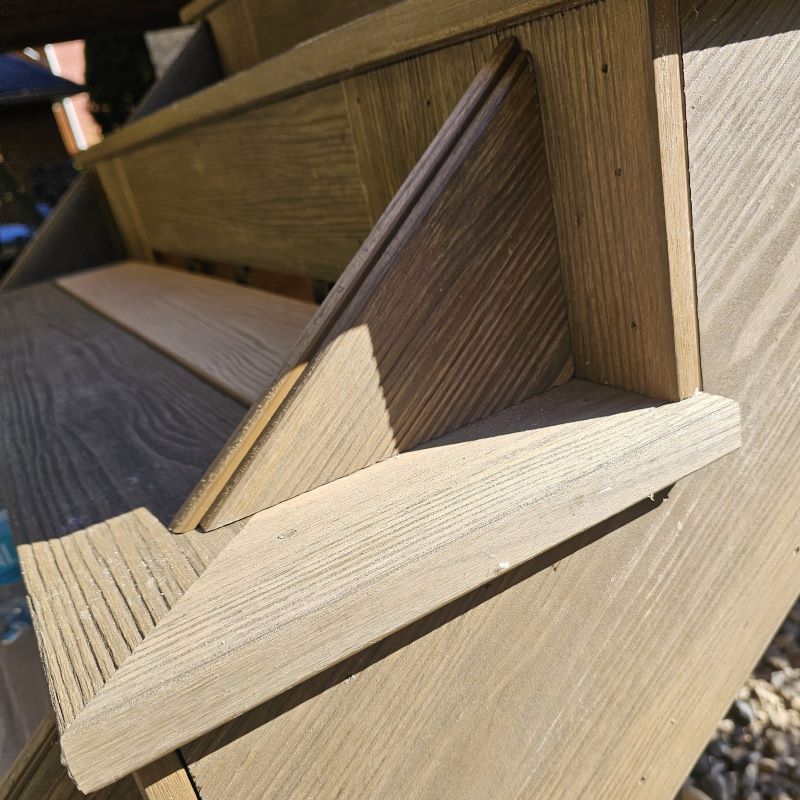 building second story decks Barrie - Stair Blocks required