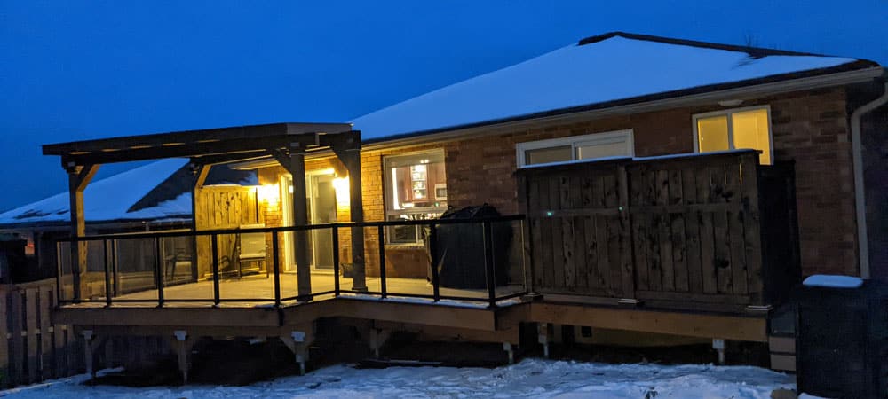 Simple decks Barrie builders